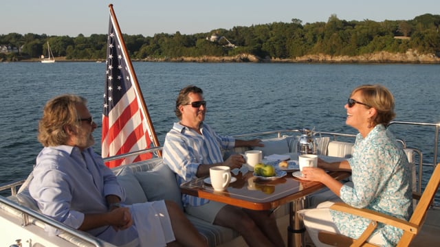 Hunt Ocean 63 — Carefree Cruising